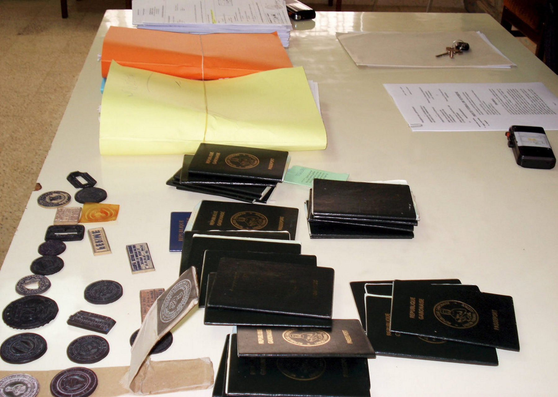 Affaire des faux passeports gabonais : les accusés reconnus coupables