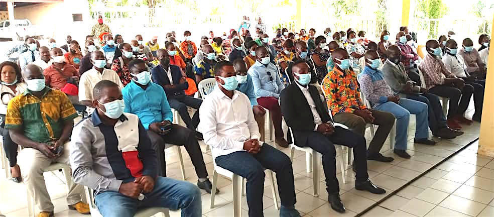 Tchibanga : le ministre Mouguiama-Daouda échange avec les enseignants du Bassin pédagogique de la Nyanga