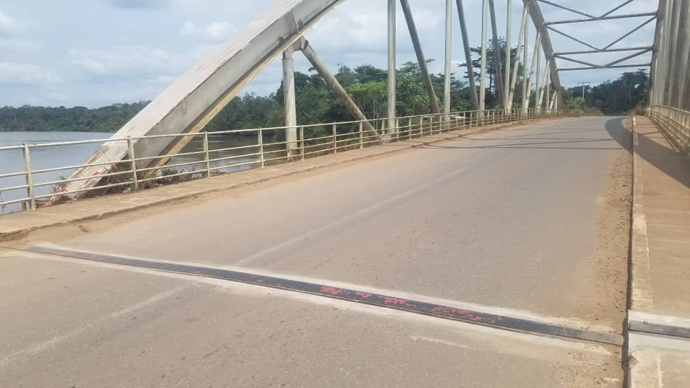 Pont de Kango : fissure réparée