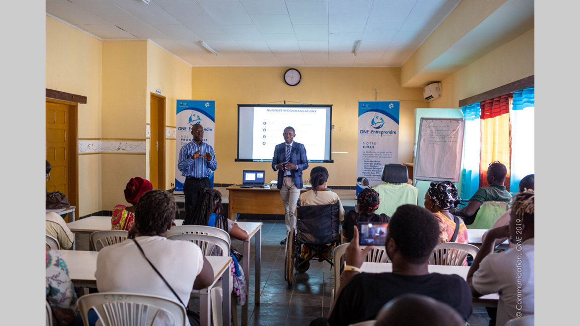 Formation : 16 agents de la DGAS et 106 personnes vivant avec un handicap outillés