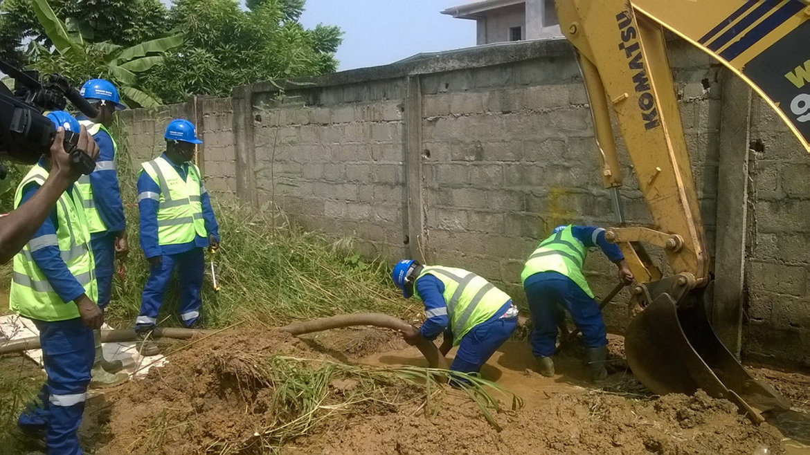 Quatre mois après le lancement de la Brigade bleue de la SEEG : Améliorer la desserte en eau potable dans les foyers