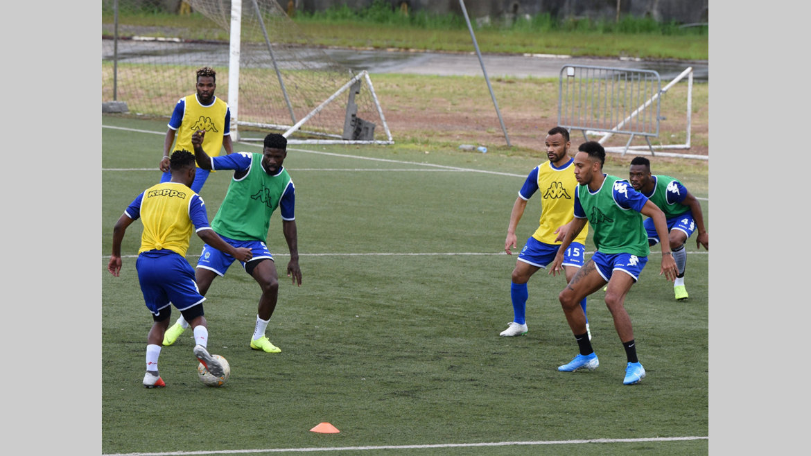 Football : Ecuele Manga et PEA en lice pour la 5e