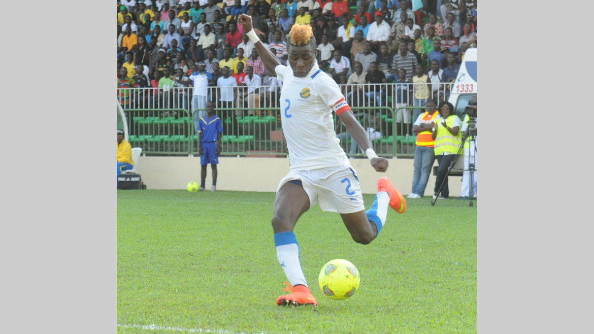 Football : Muller Dinda toujours sans club
