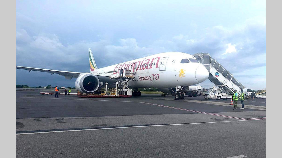 Covid-19 : Arrivée à Libreville du don médical chinois