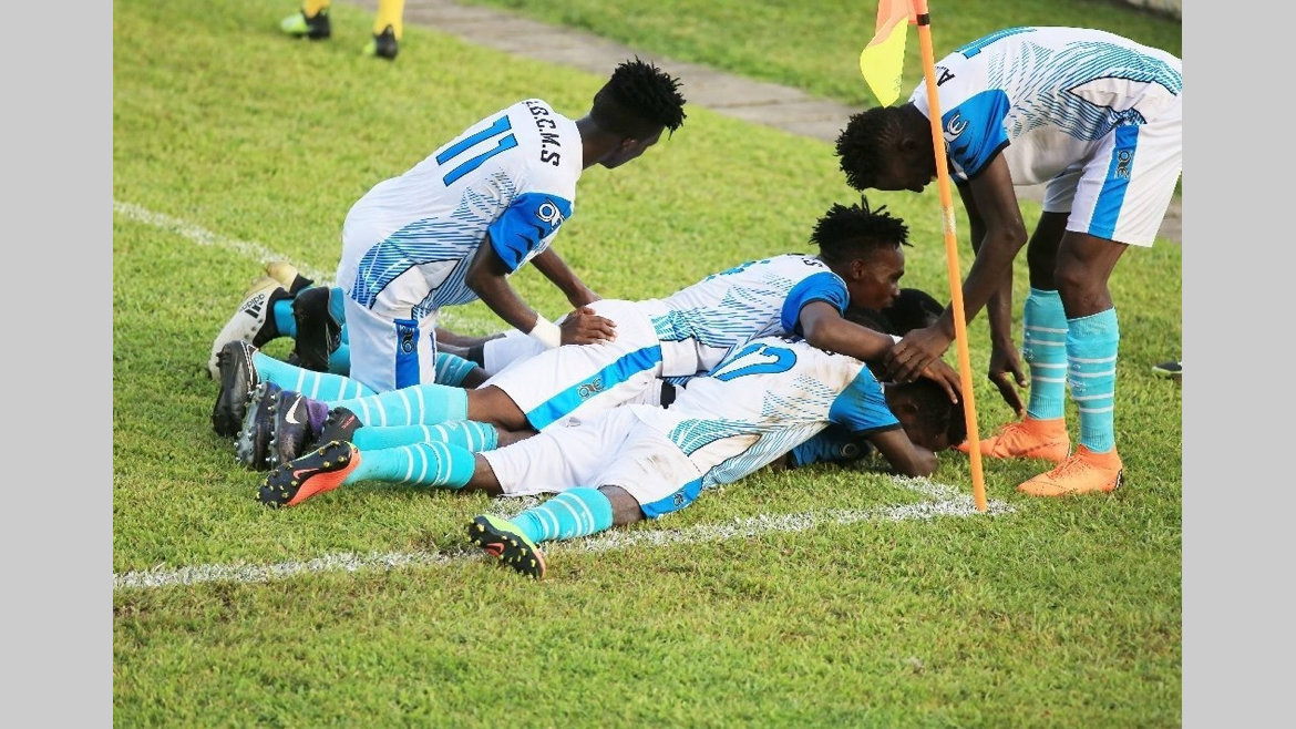 National-Foot : plus de 36 milliards de francs injectés en huit ans