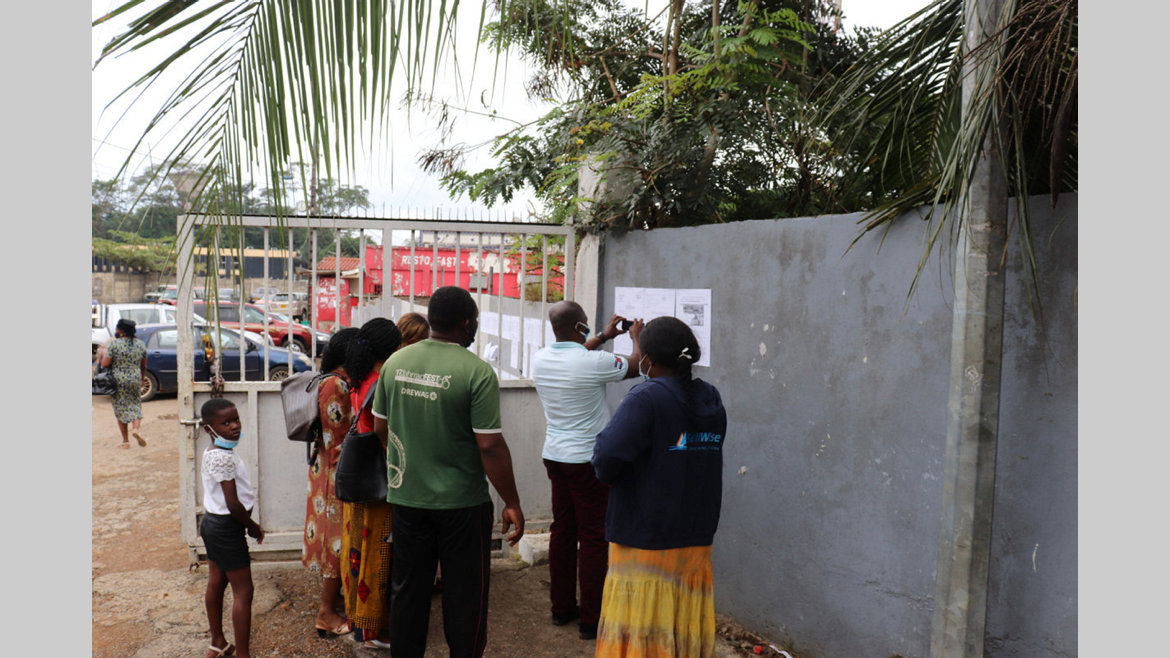 Remise des bulletins 06h:Remise des bulletins : entre vitesse et précipitation