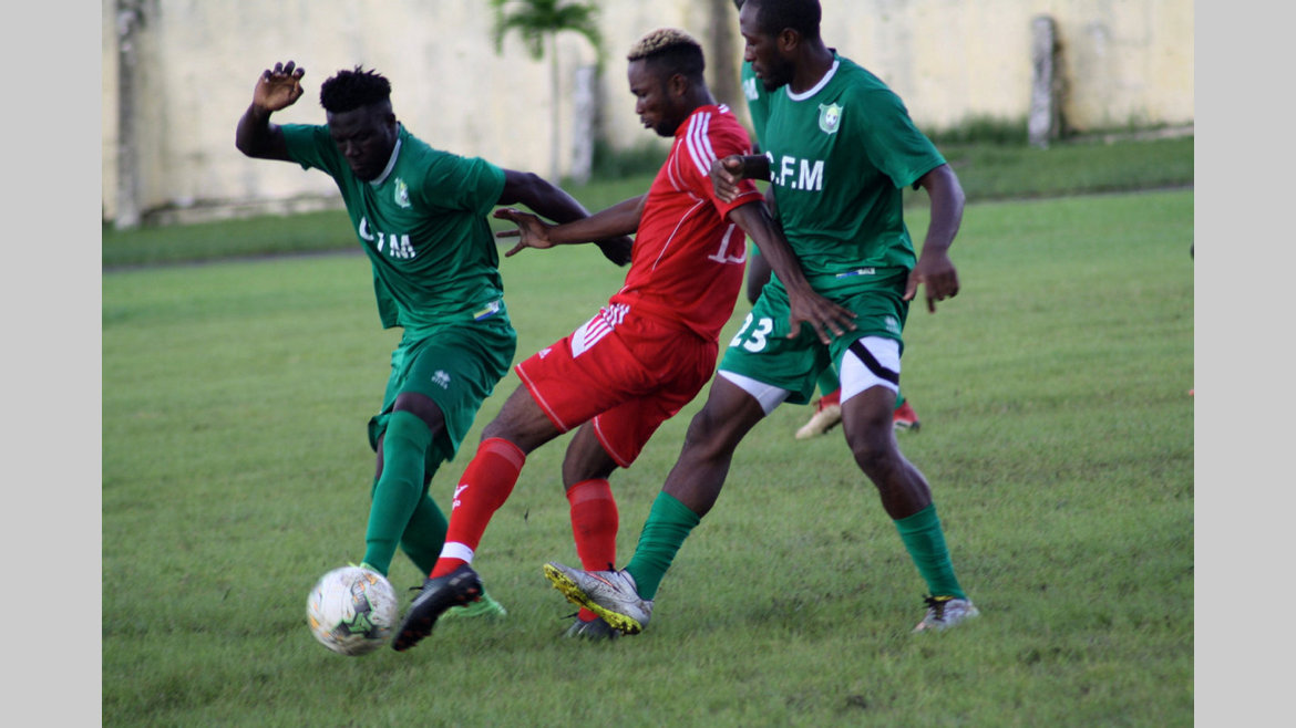 Subvention du National-Foot : trois clubs à jour
