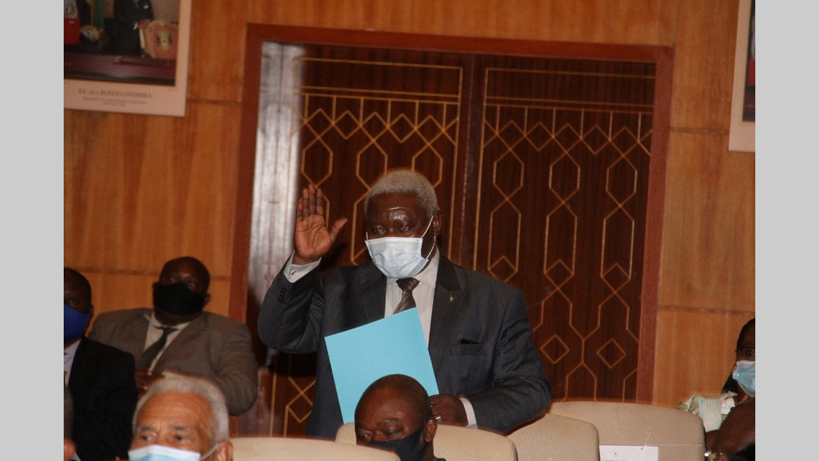 Sénat : Gilbert Ndong Nkoghe, nouveau président de la Commission du Plan et de l'Aménagement du territoire
