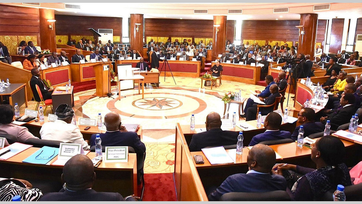 Révision de la Constitution : le Parlement en Congrès aujourd'hui