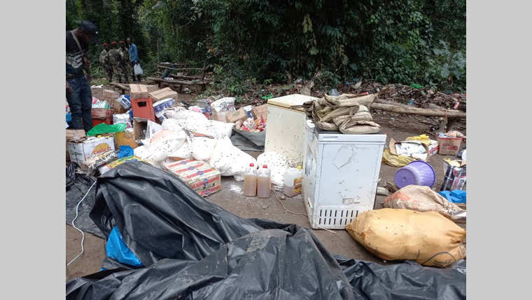 Trafic d’or : plus d’une centaine d’arrestations et 1 000 expulsions en vue