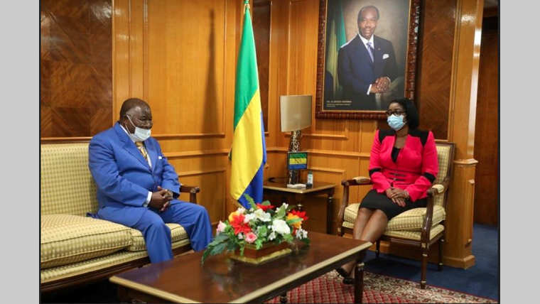 Climat politique : Ossouka Raponda échange avec les leaders des partis politiques