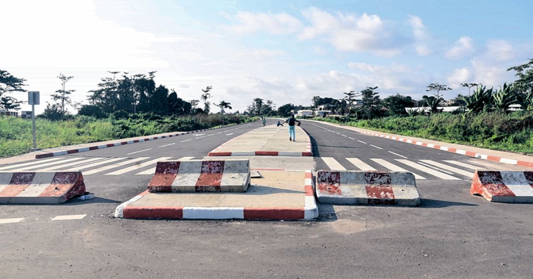 Voie de contournement de l’aéroport de Libreville : qui bloque la livraison du chantier ? Voie de contournement de l’aéroport de Libreville : qui bloque la livraison du chantier ?