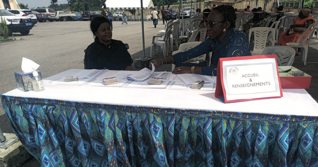 Une vue d’un stand aménagé pour accueillir les pensionnés, à Nzeng-Ayong. Une vue d’un stand aménagé pour accueillir les pensionnés, à Nzeng-Ayong.