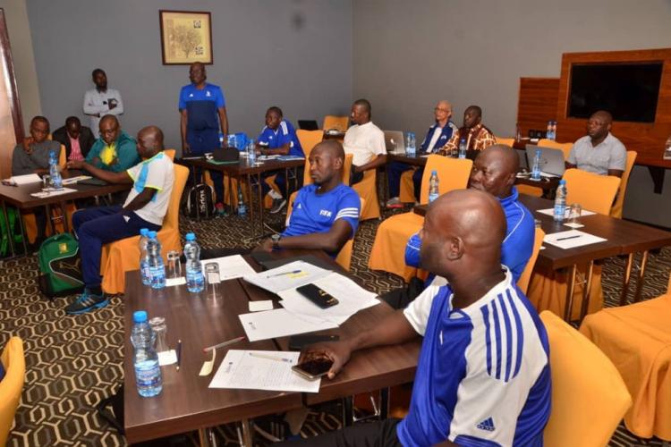 Football : Mieux harmoniser les diplômes d’instructeurs