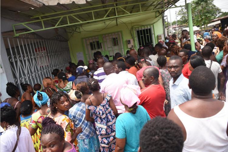 Covid-19 : l'emprise sur le pays se poursuit
